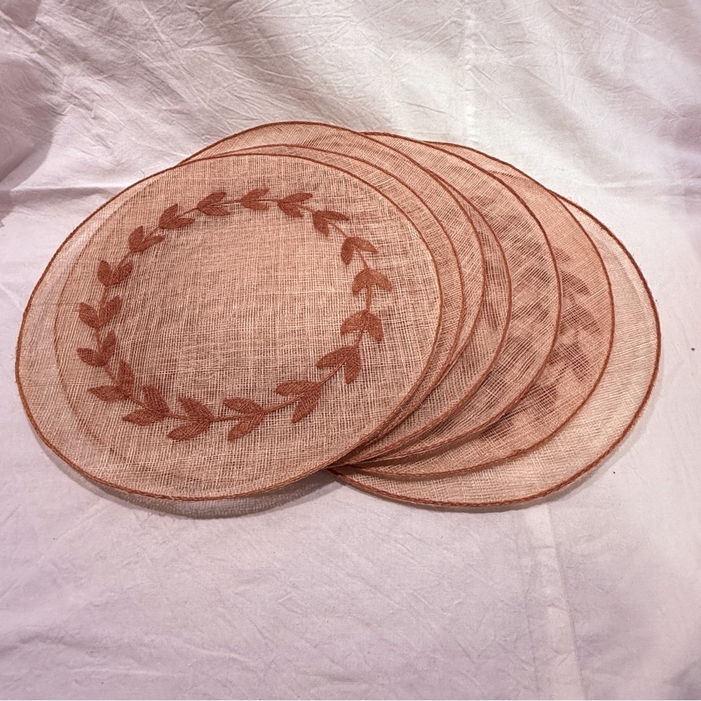 Vintage Round Leaf Placemats Set of 7